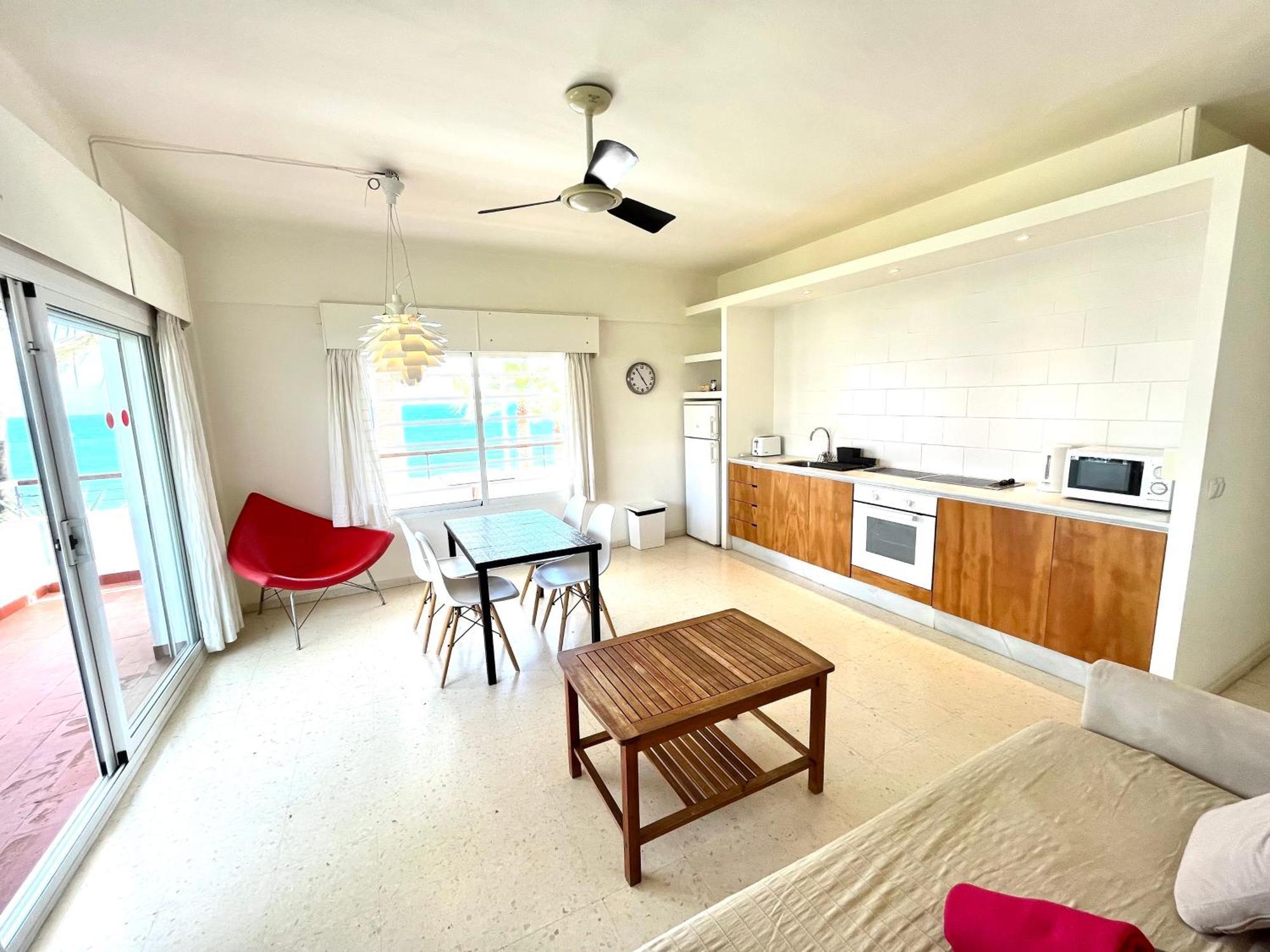 Apartamentos Playa Torrecilla เนร์คา ภายนอก รูปภาพ