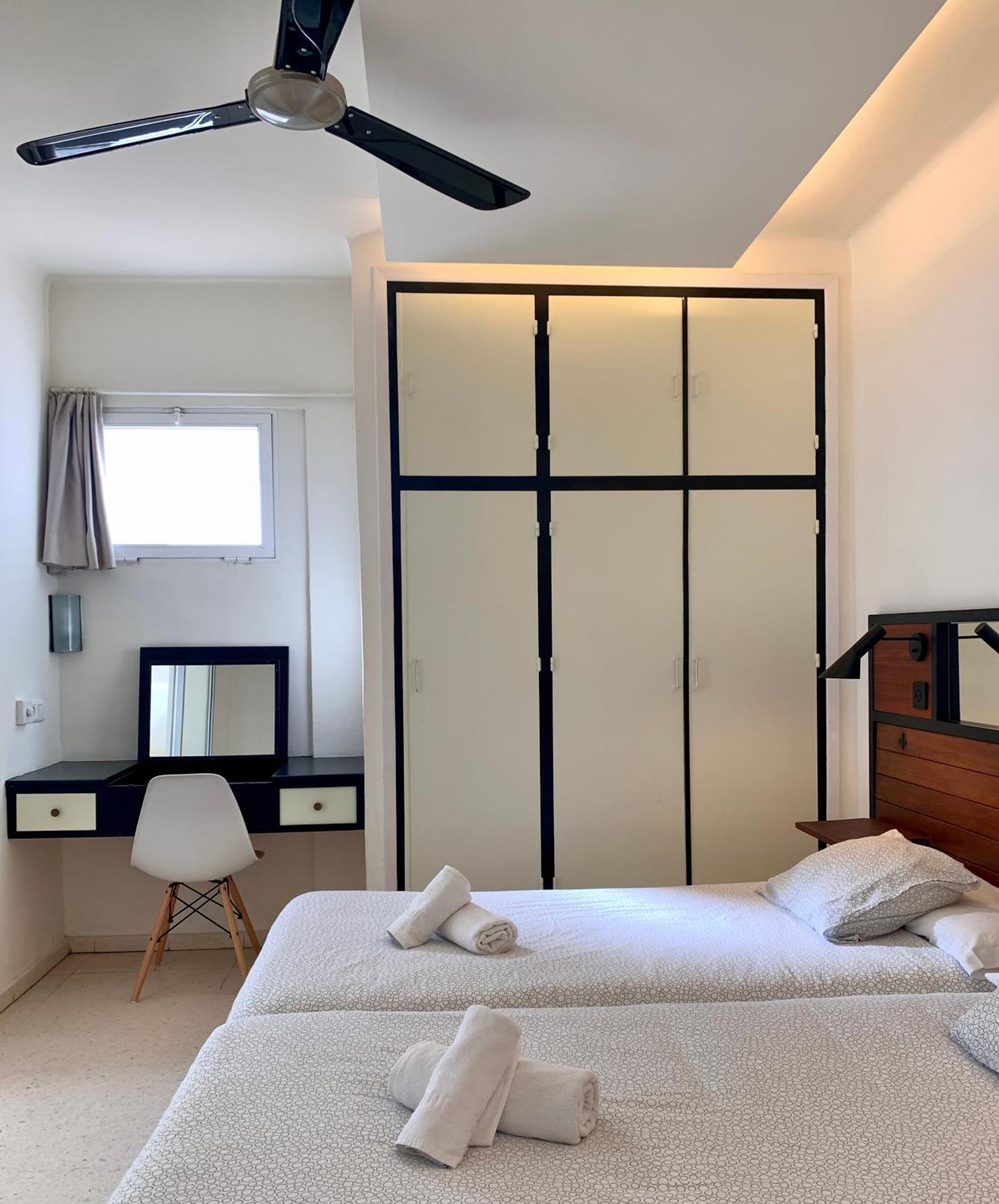 Apartamentos Playa Torrecilla เนร์คา ภายนอก รูปภาพ