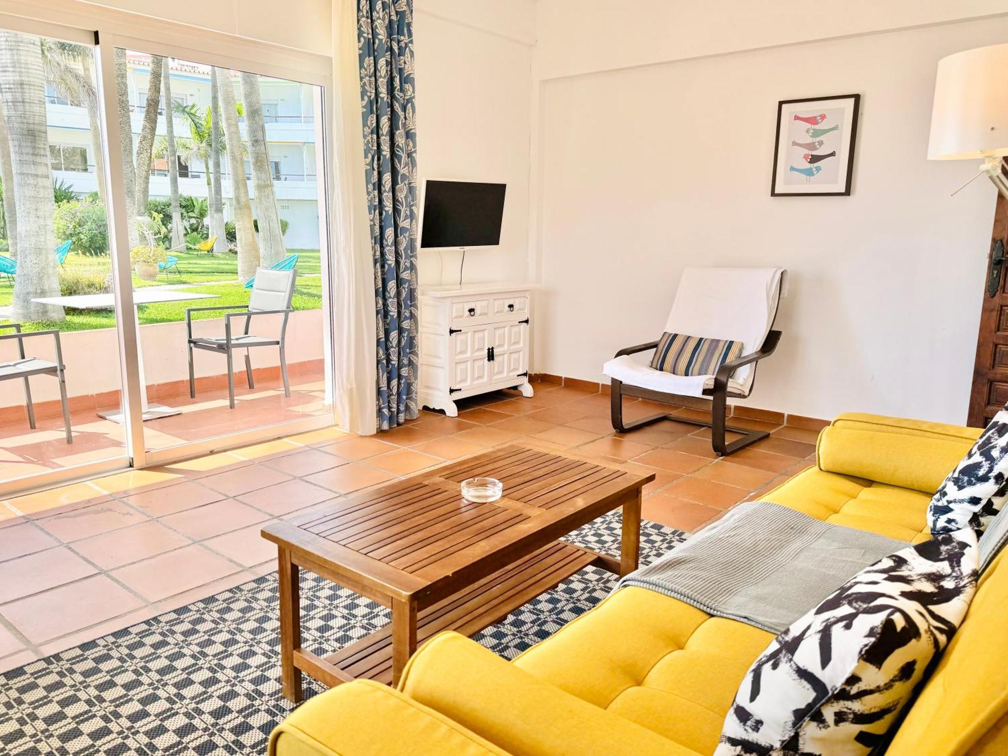 Apartamentos Playa Torrecilla เนร์คา ห้อง รูปภาพ