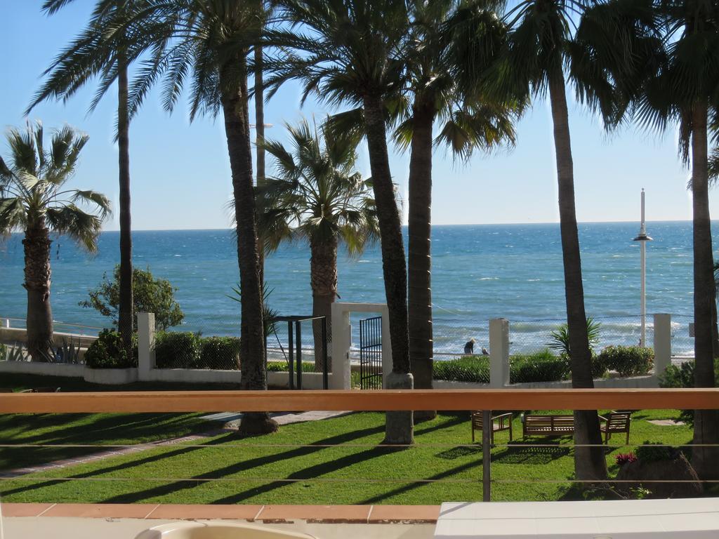 Apartamentos Playa Torrecilla เนร์คา ภายนอก รูปภาพ