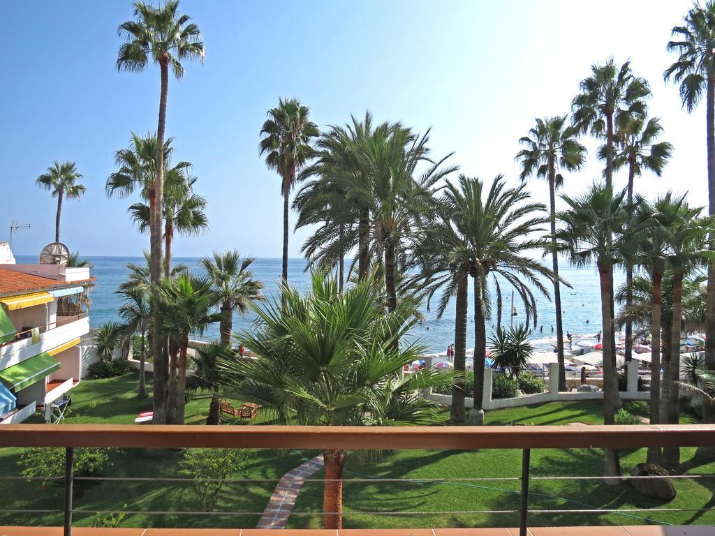 Apartamentos Playa Torrecilla เนร์คา ภายนอก รูปภาพ