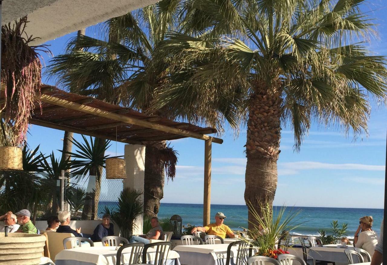 Apartamentos Playa Torrecilla เนร์คา ภายนอก รูปภาพ