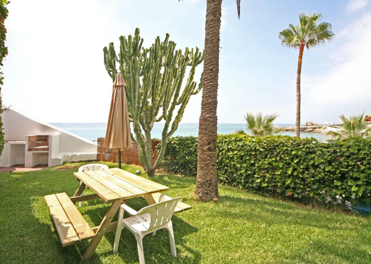 Apartamentos Playa Torrecilla เนร์คา ภายนอก รูปภาพ