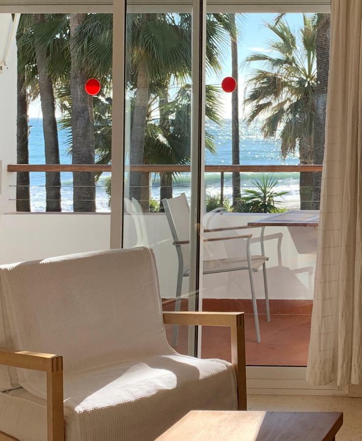 Apartamentos Playa Torrecilla เนร์คา ภายนอก รูปภาพ